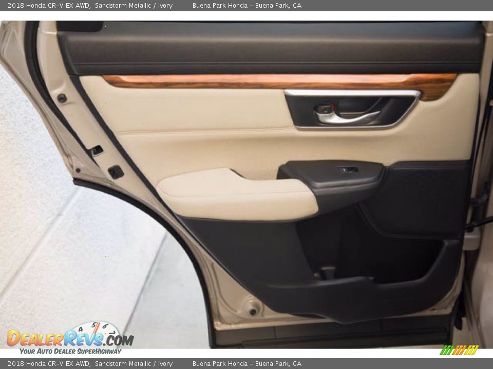 2018 Honda CR-V EX AWD Sandstorm Metallic / Ivory Photo #30