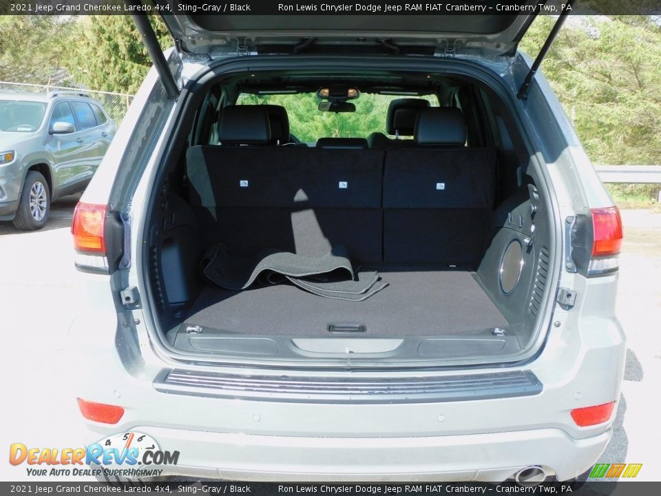 2021 Jeep Grand Cherokee Laredo 4x4 Sting-Gray / Black Photo #7
