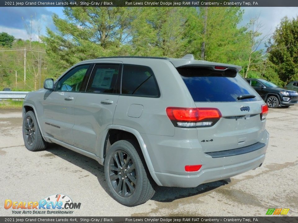 2021 Jeep Grand Cherokee Laredo 4x4 Sting-Gray / Black Photo #8