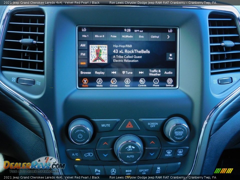 2021 Jeep Grand Cherokee Laredo 4x4 Velvet Red Pearl / Black Photo #15