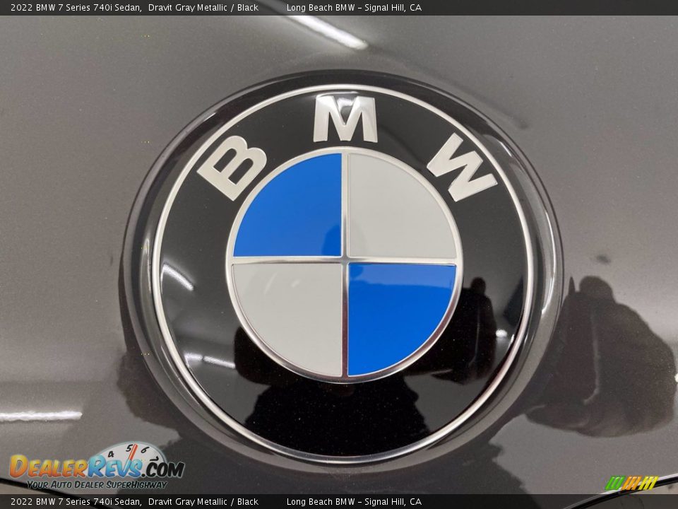 2022 BMW 7 Series 740i Sedan Logo Photo #5