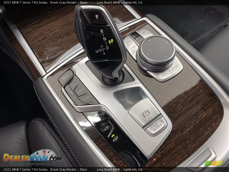 2022 BMW 7 Series 740i Sedan Shifter Photo #22