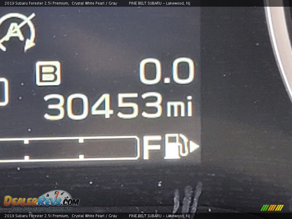2019 Subaru Forester 2.5i Premium Crystal White Pearl / Gray Photo #3