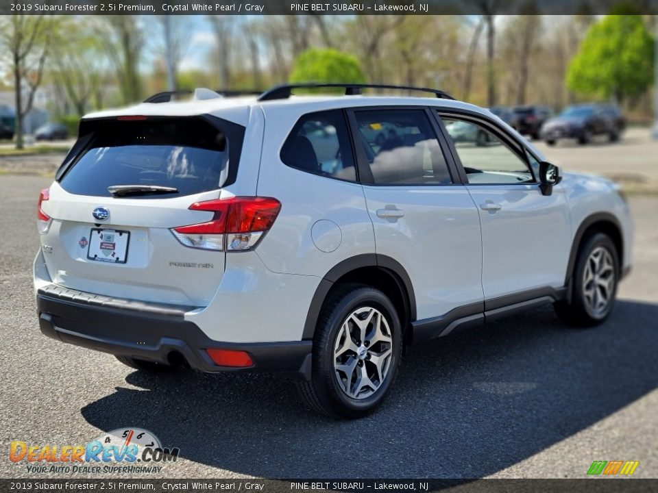2019 Subaru Forester 2.5i Premium Crystal White Pearl / Gray Photo #21