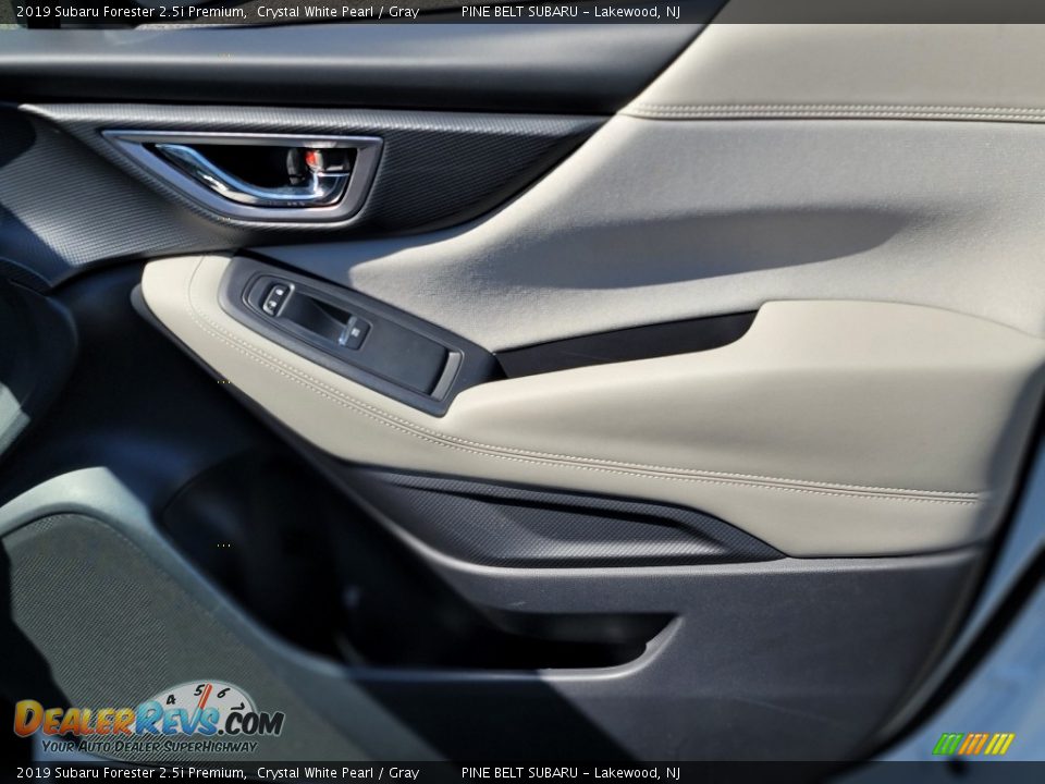 2019 Subaru Forester 2.5i Premium Crystal White Pearl / Gray Photo #24