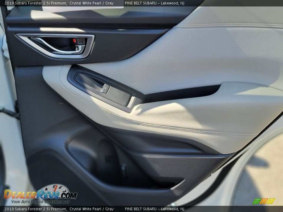 2019 Subaru Forester 2.5i Premium Crystal White Pearl / Gray Photo #27