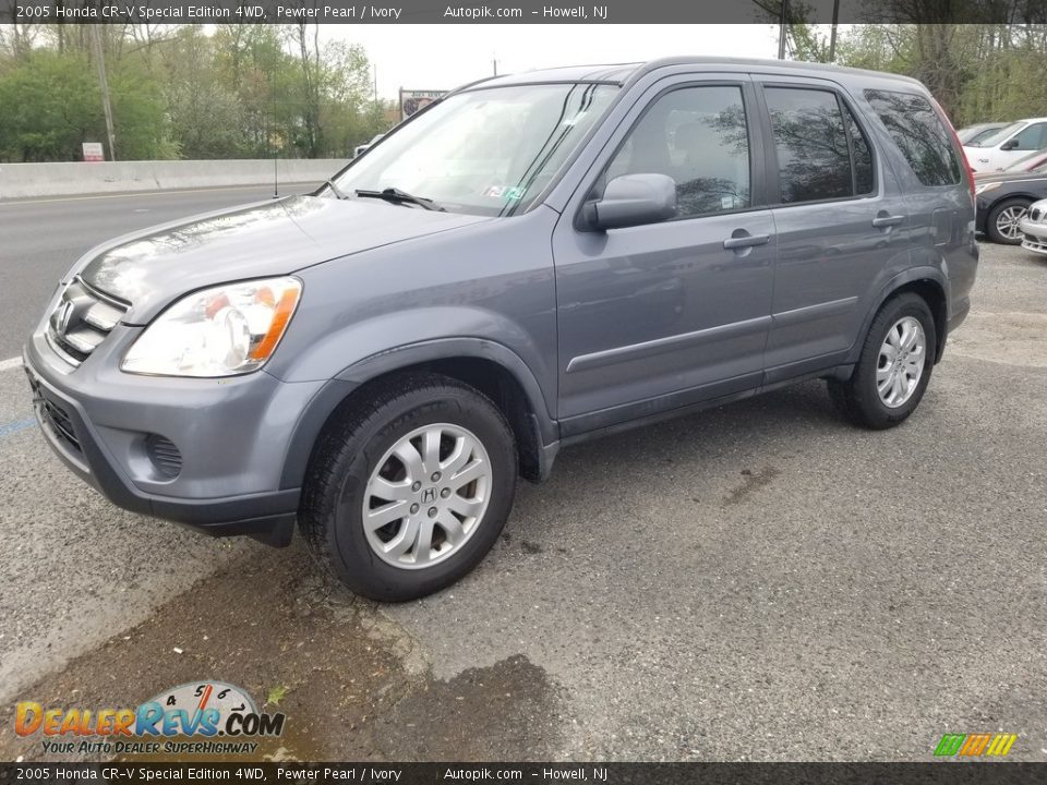 2005 Honda CR-V Special Edition 4WD Pewter Pearl / Ivory Photo #8