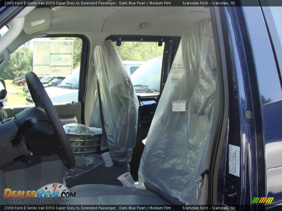 2009 Ford E Series Van E350 Super Duty XL Extended Passenger Dark Blue Pearl / Medium Flint Photo #13