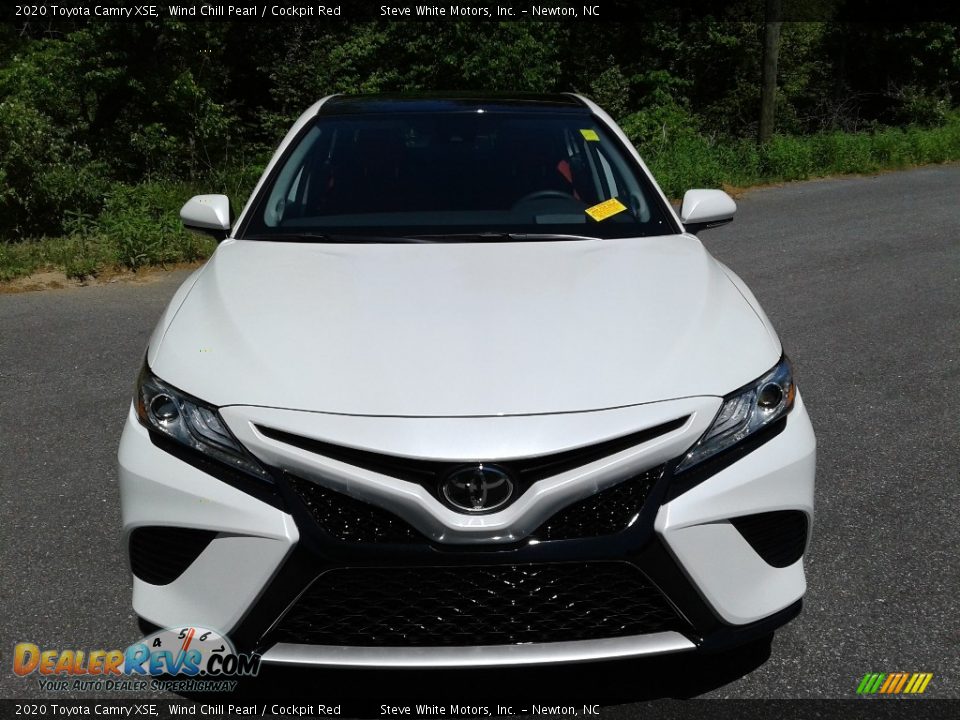 2020 Toyota Camry XSE Wind Chill Pearl / Cockpit Red Photo #4
