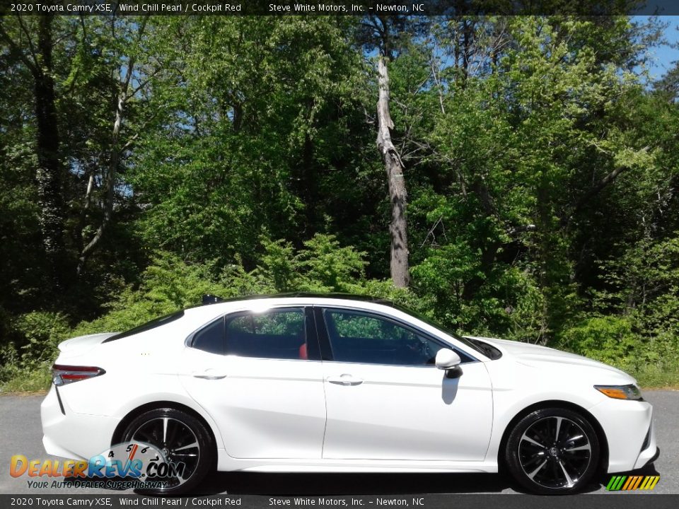 2020 Toyota Camry XSE Wind Chill Pearl / Cockpit Red Photo #6