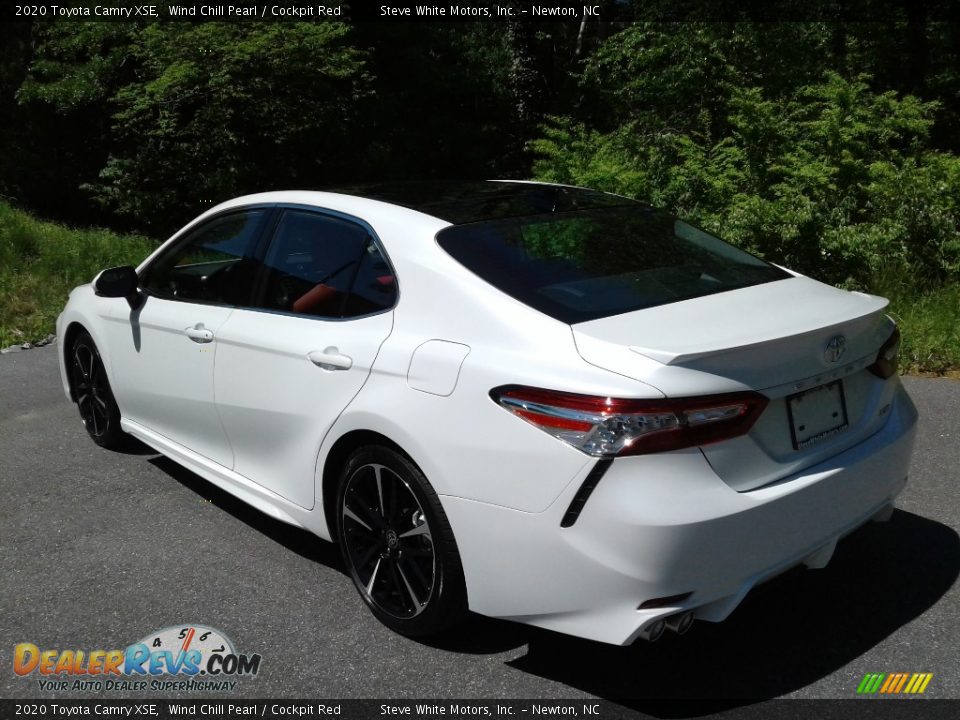 2020 Toyota Camry XSE Wind Chill Pearl / Cockpit Red Photo #9