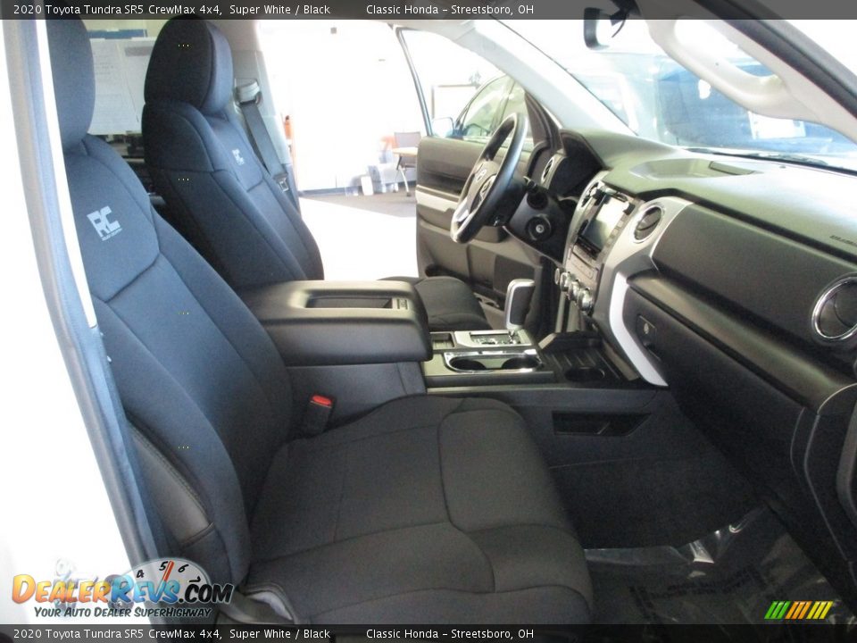 2020 Toyota Tundra SR5 CrewMax 4x4 Super White / Black Photo #17