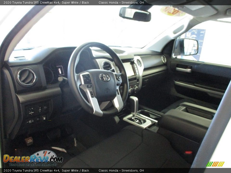 2020 Toyota Tundra SR5 CrewMax 4x4 Super White / Black Photo #28