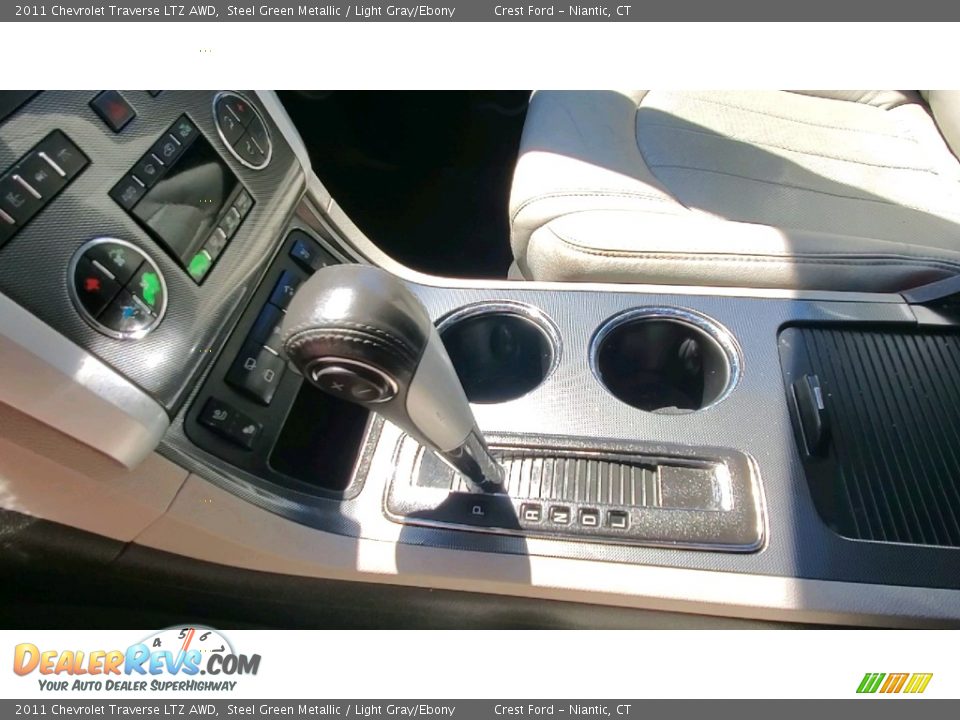 2011 Chevrolet Traverse LTZ AWD Steel Green Metallic / Light Gray/Ebony Photo #16