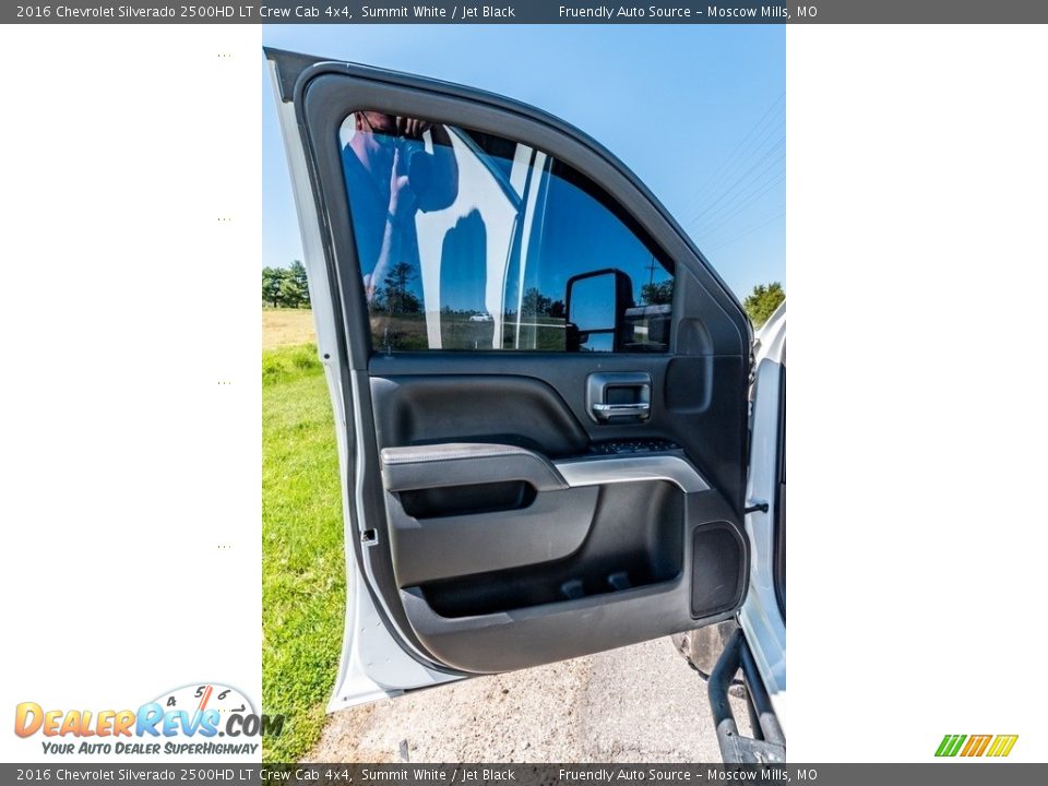 2016 Chevrolet Silverado 2500HD LT Crew Cab 4x4 Summit White / Jet Black Photo #21