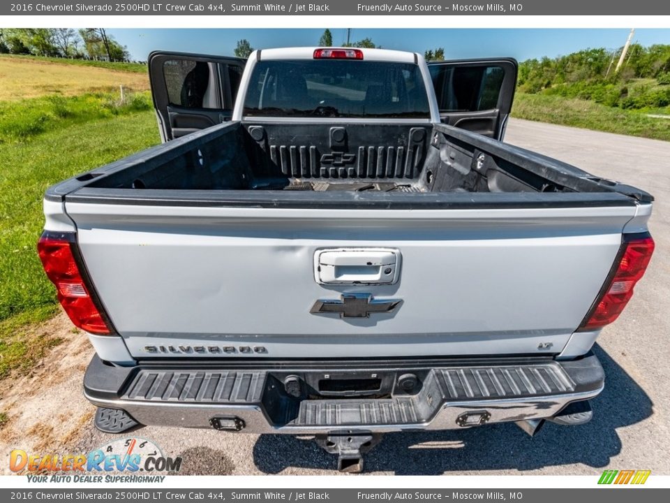 2016 Chevrolet Silverado 2500HD LT Crew Cab 4x4 Summit White / Jet Black Photo #25