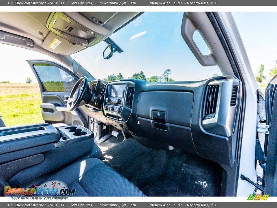 2016 Chevrolet Silverado 2500HD LT Crew Cab 4x4 Summit White / Jet Black Photo #30