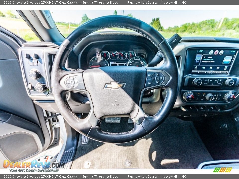 2016 Chevrolet Silverado 2500HD LT Crew Cab 4x4 Summit White / Jet Black Photo #35