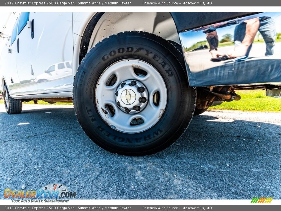 2012 Chevrolet Express 2500 Cargo Van Summit White / Medium Pewter Photo #2