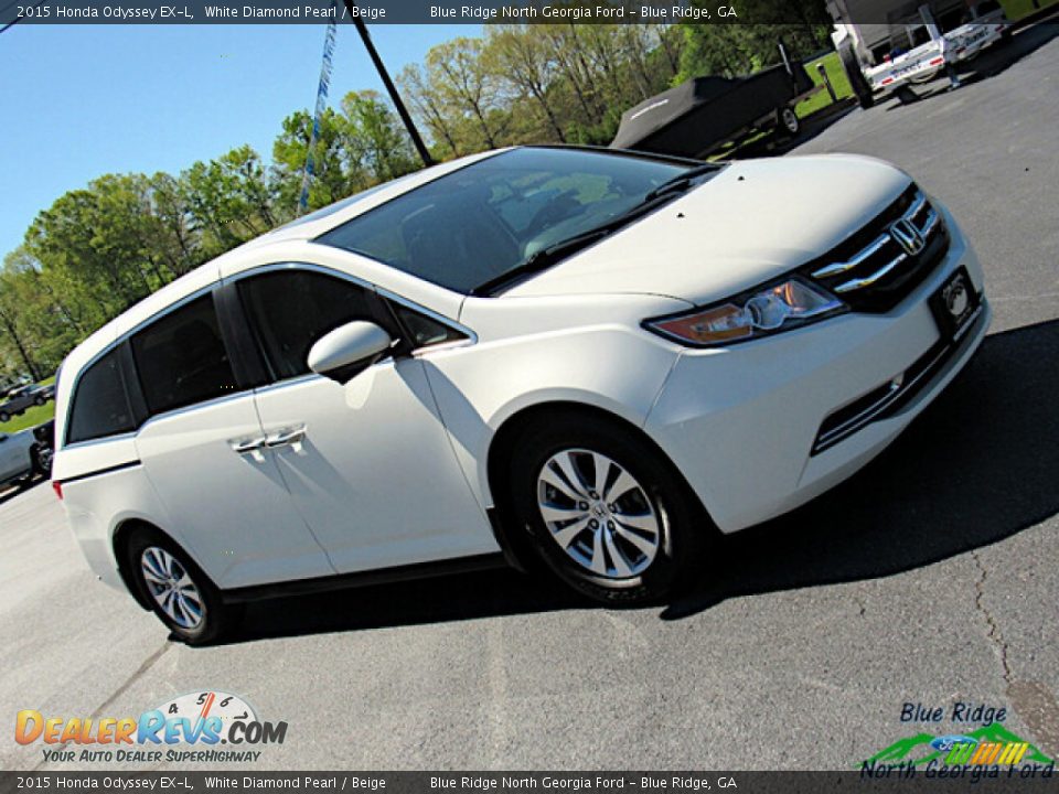 2015 Honda Odyssey EX-L White Diamond Pearl / Beige Photo #25