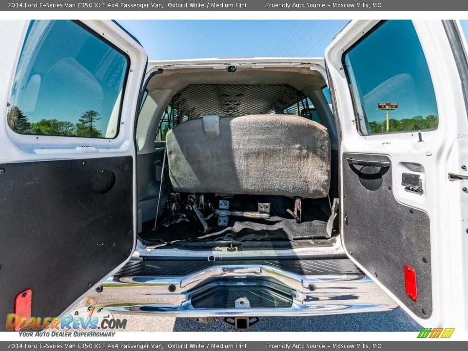 2014 Ford E-Series Van E350 XLT 4x4 Passenger Van Oxford White / Medium Flint Photo #22