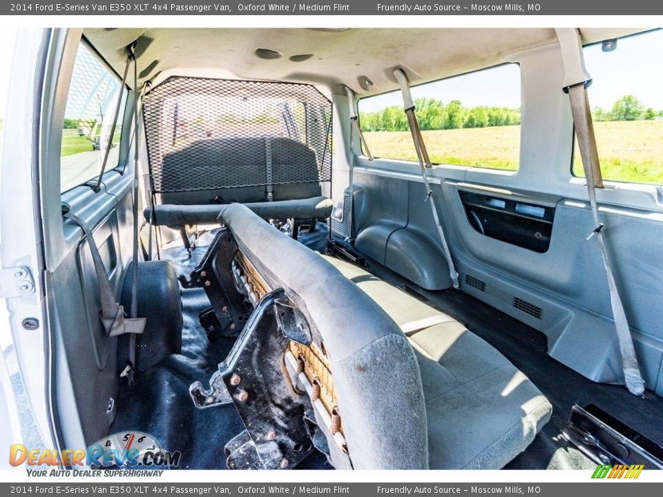 2014 Ford E-Series Van E350 XLT 4x4 Passenger Van Oxford White / Medium Flint Photo #24