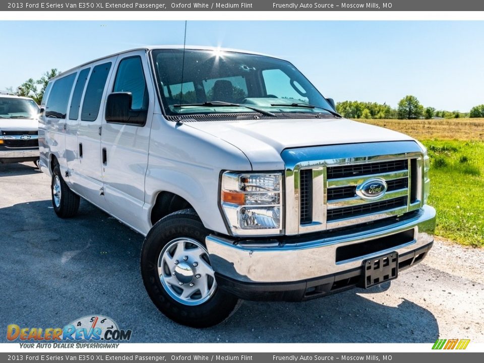 2013 Ford E Series Van E350 XL Extended Passenger Oxford White / Medium Flint Photo #1