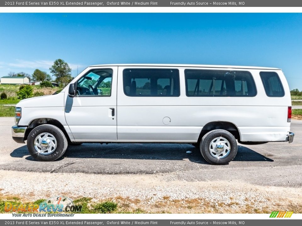 2013 Ford E Series Van E350 XL Extended Passenger Oxford White / Medium Flint Photo #7