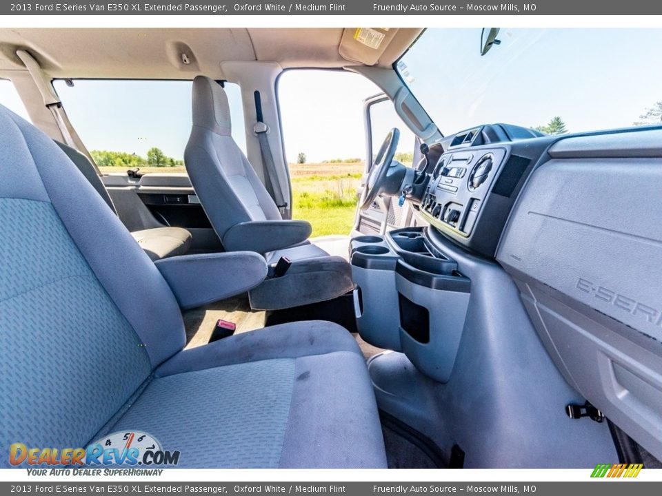 2013 Ford E Series Van E350 XL Extended Passenger Oxford White / Medium Flint Photo #27