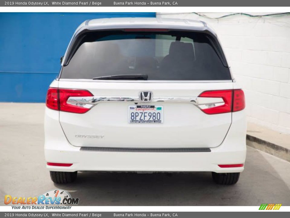 2019 Honda Odyssey LX White Diamond Pearl / Beige Photo #9