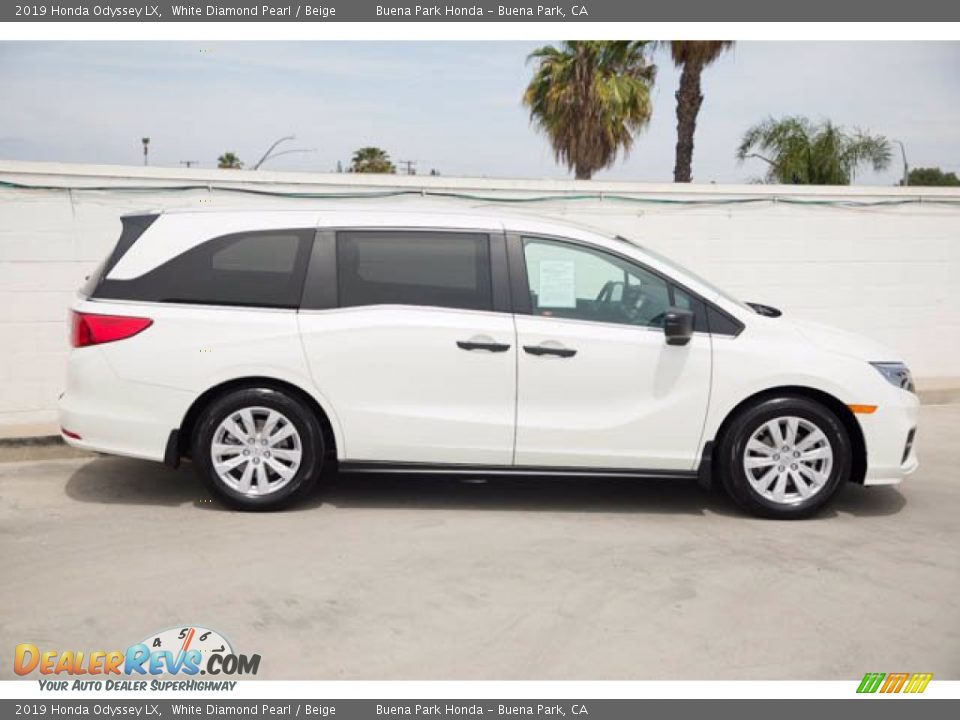 2019 Honda Odyssey LX White Diamond Pearl / Beige Photo #12