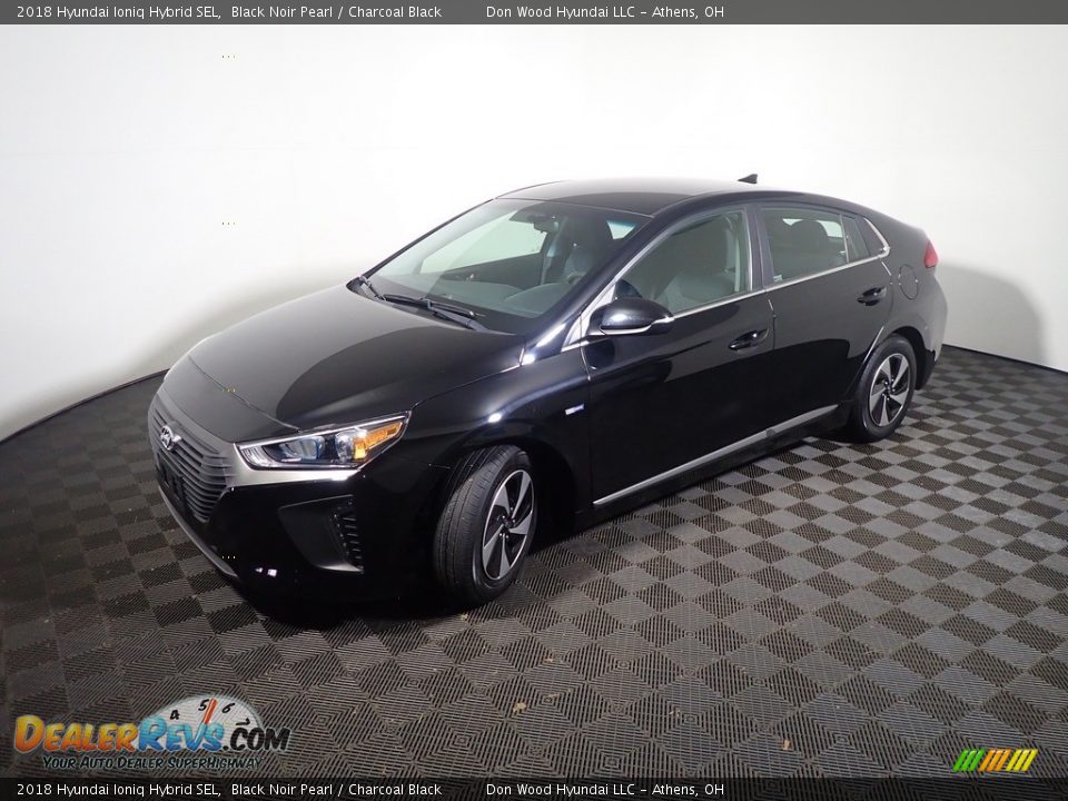2018 Hyundai Ioniq Hybrid SEL Black Noir Pearl / Charcoal Black Photo #10