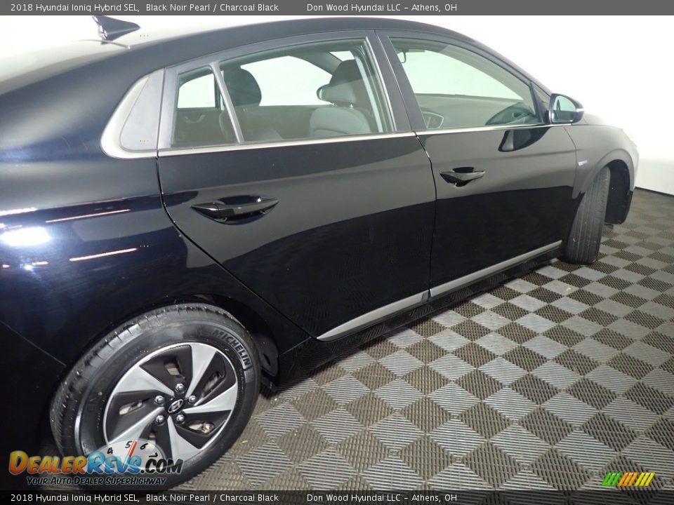 2018 Hyundai Ioniq Hybrid SEL Black Noir Pearl / Charcoal Black Photo #20