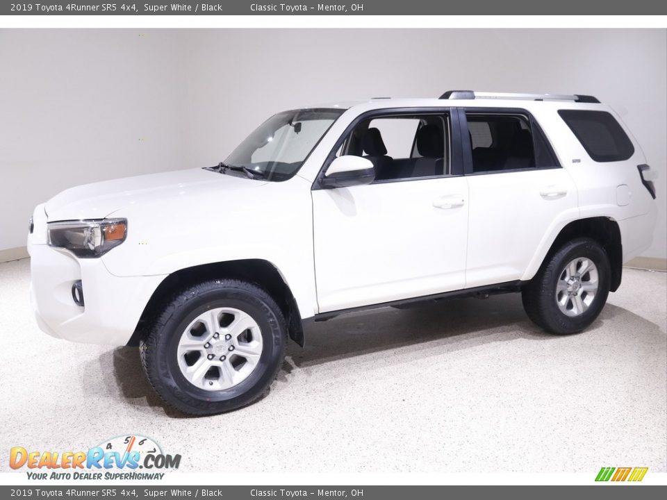 2019 Toyota 4Runner SR5 4x4 Super White / Black Photo #3