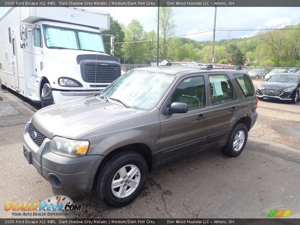 2005 Ford Escape XLS 4WD Dark Shadow Grey Metallic / Medium/Dark Flint Grey Photo #8