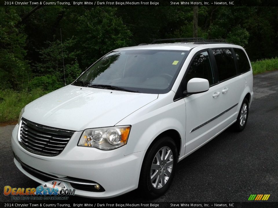 2014 Chrysler Town & Country Touring Bright White / Dark Frost Beige/Medium Frost Beige Photo #3