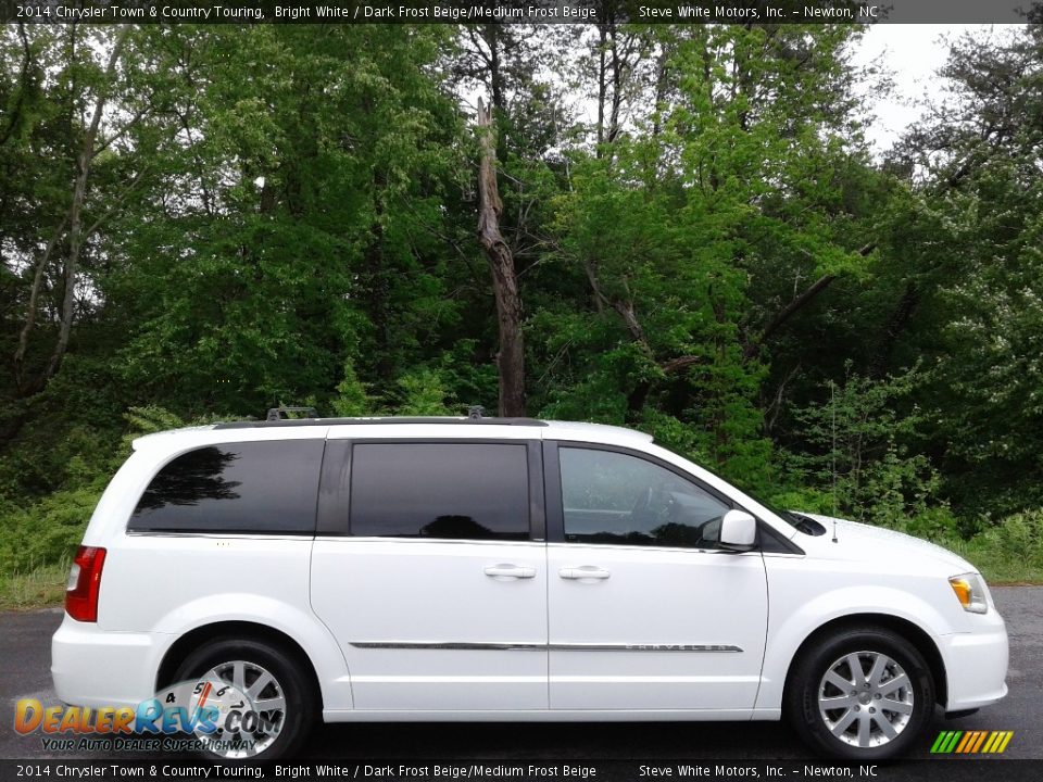 2014 Chrysler Town & Country Touring Bright White / Dark Frost Beige/Medium Frost Beige Photo #7
