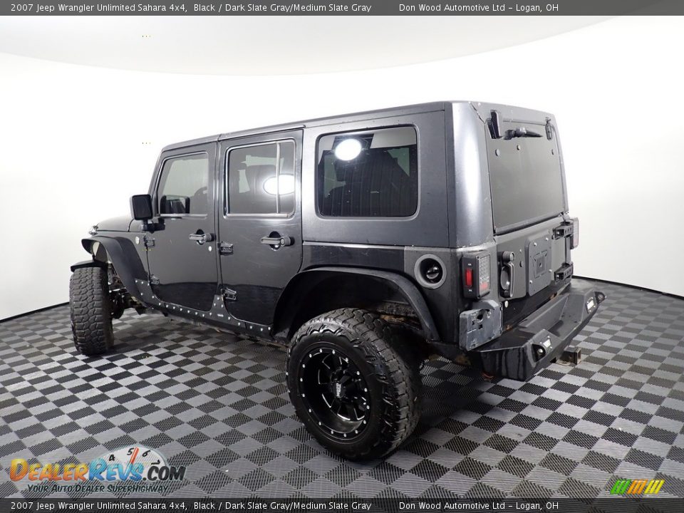 2007 Jeep Wrangler Unlimited Sahara 4x4 Black / Dark Slate Gray/Medium Slate Gray Photo #8