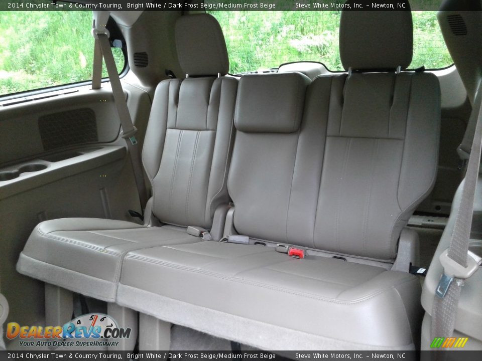 2014 Chrysler Town & Country Touring Bright White / Dark Frost Beige/Medium Frost Beige Photo #20