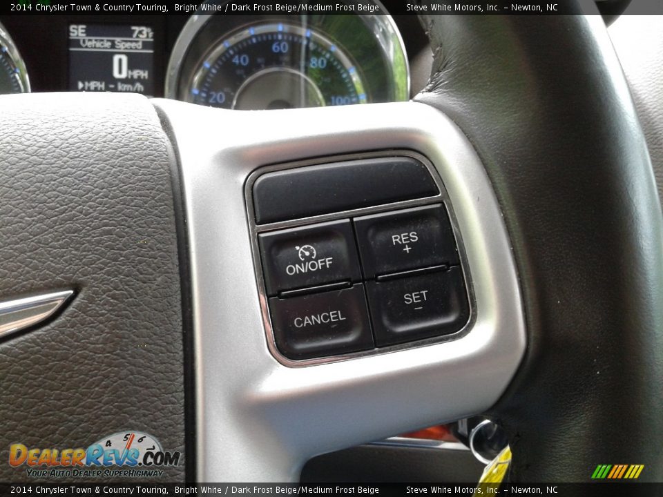 2014 Chrysler Town & Country Touring Bright White / Dark Frost Beige/Medium Frost Beige Photo #26