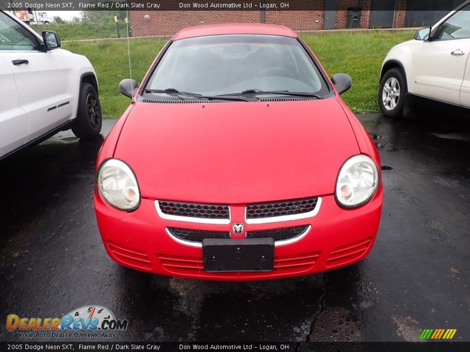 2005 Dodge Neon SXT Flame Red / Dark Slate Gray Photo #4