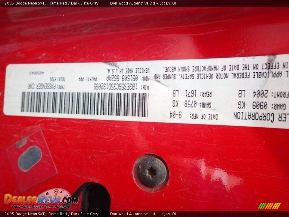 2005 Dodge Neon SXT Flame Red / Dark Slate Gray Photo #17