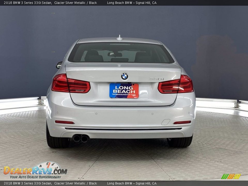 2018 BMW 3 Series 330i Sedan Glacier Silver Metallic / Black Photo #4