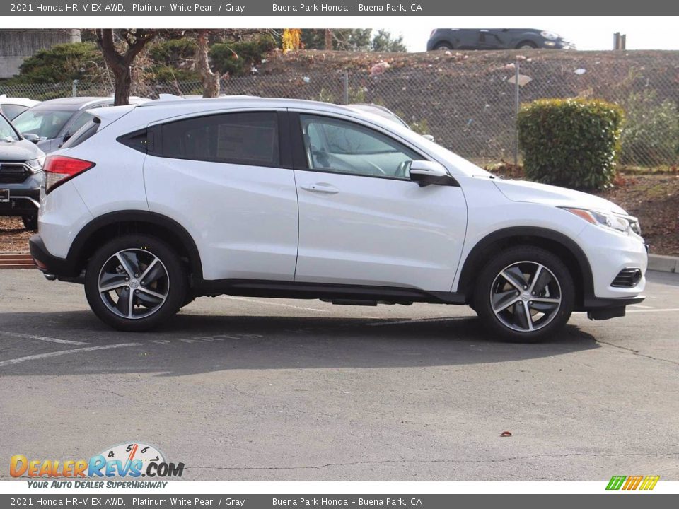 2021 Honda HR-V EX AWD Platinum White Pearl / Gray Photo #4