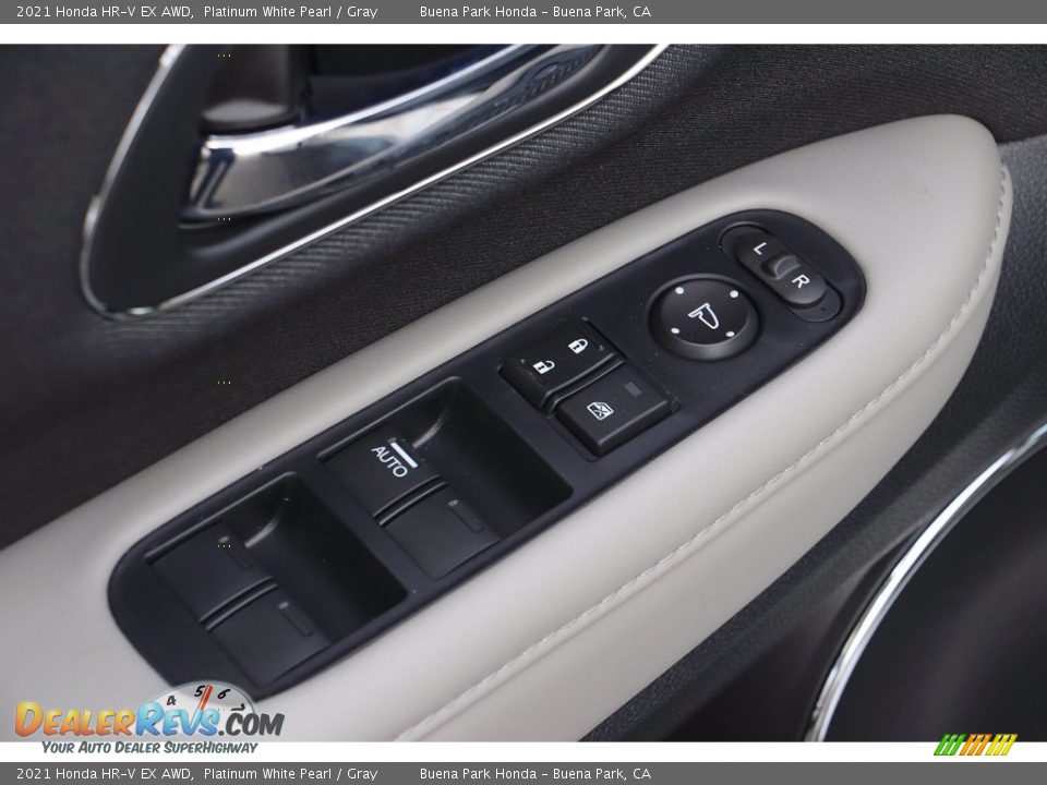2021 Honda HR-V EX AWD Platinum White Pearl / Gray Photo #11