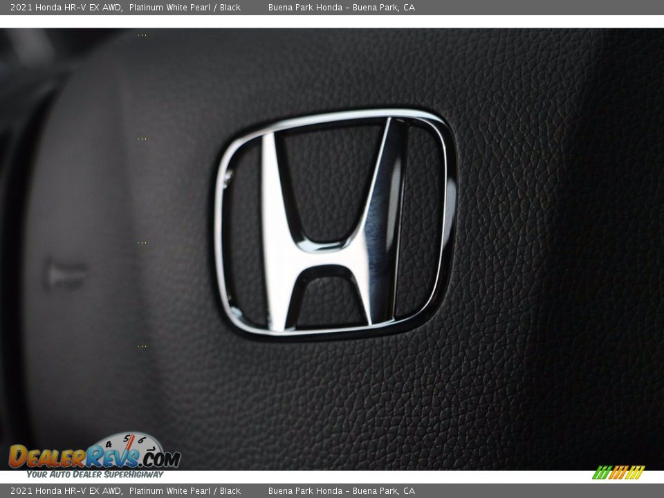 2021 Honda HR-V EX AWD Platinum White Pearl / Black Photo #17