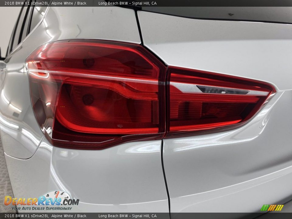 2018 BMW X1 sDrive28i Alpine White / Black Photo #9