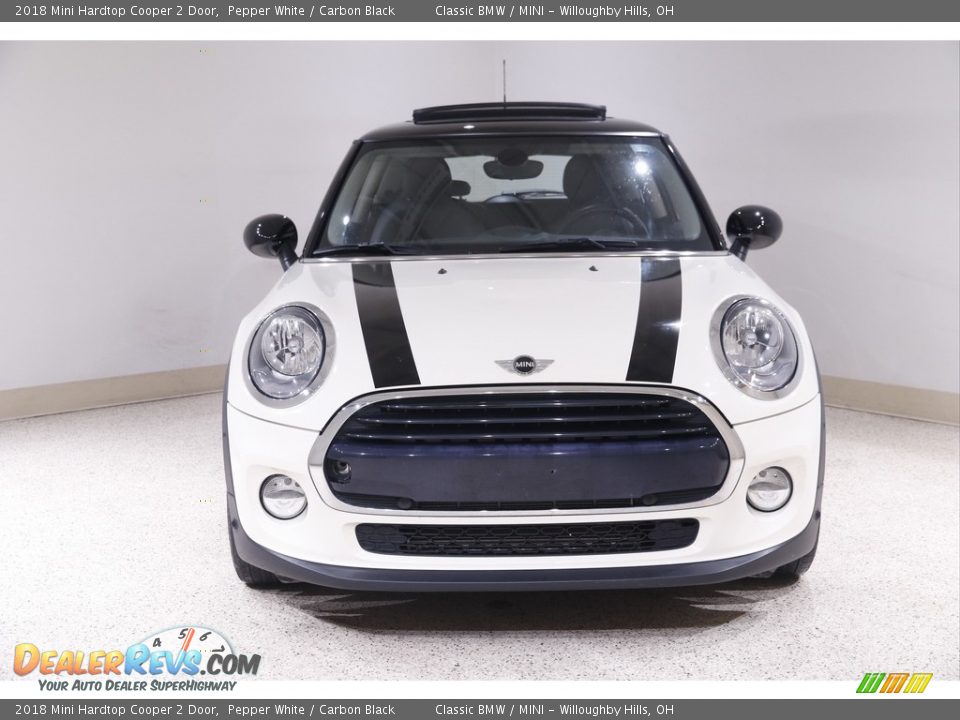 2018 Mini Hardtop Cooper 2 Door Pepper White / Carbon Black Photo #2