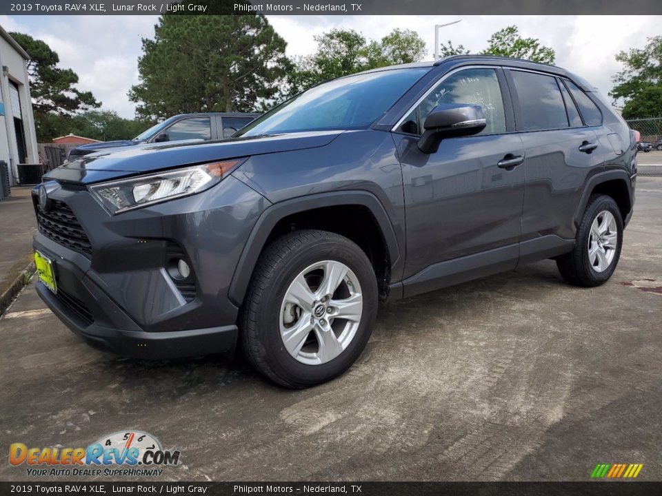 2019 Toyota RAV4 XLE Lunar Rock / Light Gray Photo #2