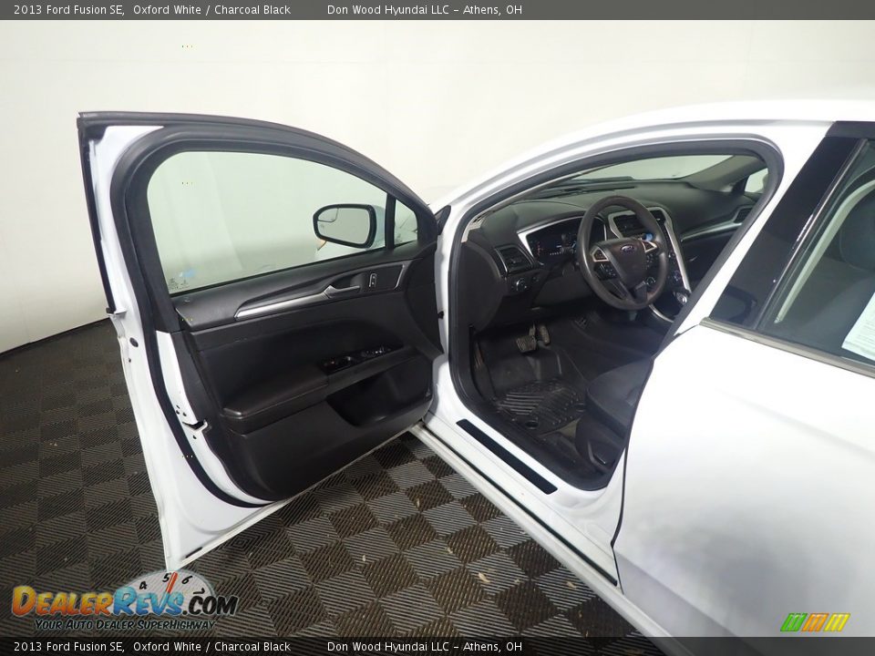 2013 Ford Fusion SE Oxford White / Charcoal Black Photo #20